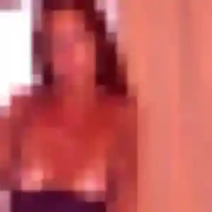 Charmante Kelly, 26 ans à Agde - voir sa photo