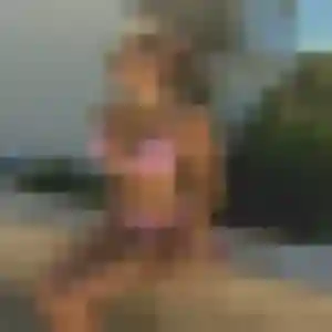 Photo exclusive de Elena, 32 ans à Asnières-sur-Seine - plan discret