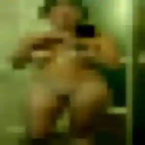 Photo exclusive de Clara, 23 ans à Aÿ-Champagne - rencontre sans lendemain