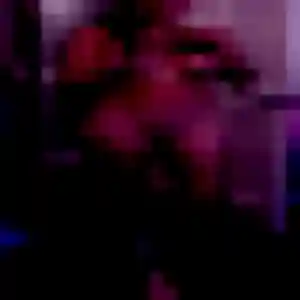 Sexy Laurence, 20 ans à Bagnols-sur-Cèze - voir sa photo