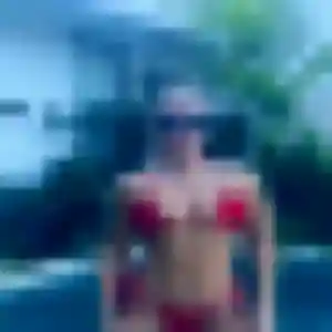 Sandrine, 44 ans, en ligne à Baillif pour un plan cul