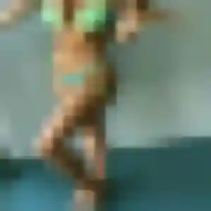 Photo de Veronique à Balaruc-les-Bains (44 ans) - plan cul anonyme