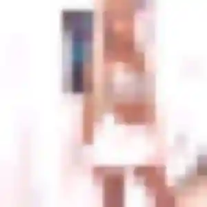Charmante Svetlana, 23 ans à Beauvoisin - la contacter