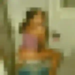 Giulia (42 ans) à Biganos cherche un plan cul aujourd'hui