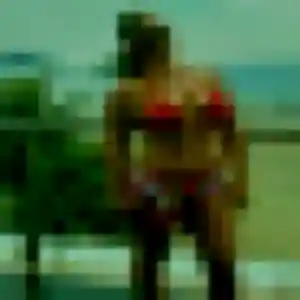 plan cul à Bretignolles-sur-Mer : photo de Dina, 33 ans - accès libre