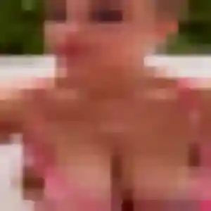 Flavie, 19 ans, dispo pour plan cul à Cahors