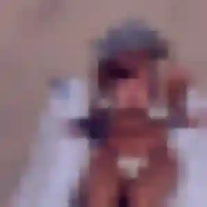 Mathilde (41 ans) à Cambo-les-Bains attend une rencontre aujourd'hui
