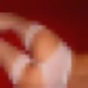 Alexandra, 43 ans, connectée à Castries pour une rencontre coquine