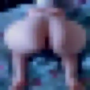 Zephyrine, 34 ans, disponible à Cessy pour un plan cul