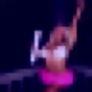 Amandine, 35 ans, connectée à Champagne-sur-Seine pour une rencontre coquine