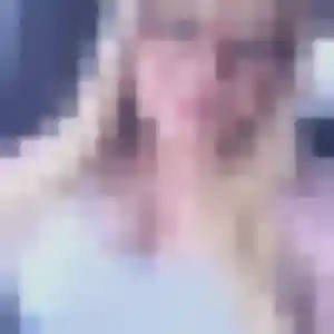 Edith, 35 ans, en ligne à Chantilly pour un plan cul