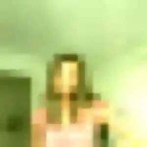 Agnes, 30 ans, disponible à Château-Gontier-sur-Mayenne pour un plan cul