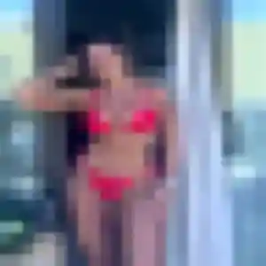 Josiane, fille de 29 ans veut plan cul à Chessy