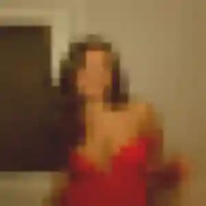 Leila, fille de 19 ans veut plan cul à Clermont-Ferrand