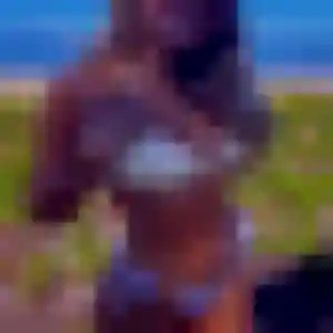 Profil de Lise à Combourg (41 ans) - plan cul gratuit