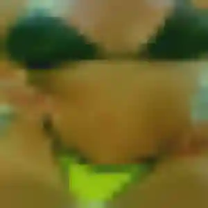 Contacte Odette, 31 ans à Crozon en privé
