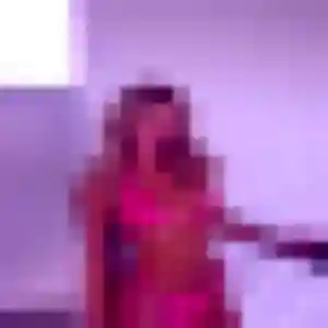 Romina, 44 ans, connectée à Dompierre-sur-Mer pour une rencontre coquine