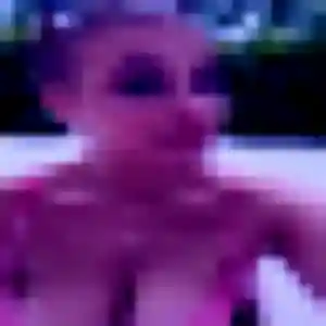 Contacte Vanessa, 20 ans à Évry-Courcouronnes gratuitement