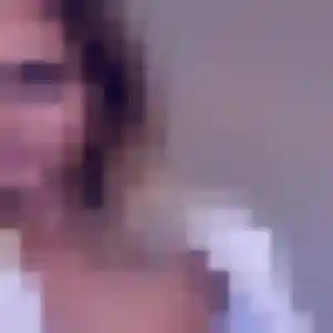 Ines, 27 ans, en ligne à Hazebrouck pour un plan cul