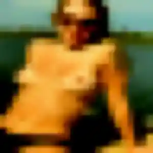 Photo de Iris à Hem (34 ans) - plan cul discret