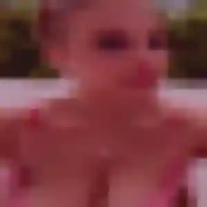 Karine de Issy-les-Moulineaux, 37 ans - plan cul en toute liberté