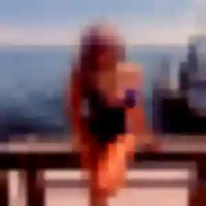 Photo exclusive de Bettina, 28 ans à Koungou - rencontre coquine