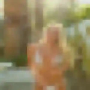Stephanie, 31 ans, en ligne à L'Isle-Jourdain pour une rencontre coquine