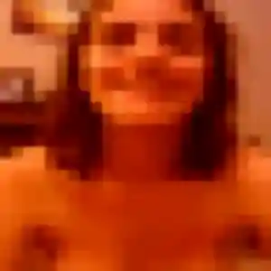 Faustine, femme de 34 ans veut plan cul à Lallaing