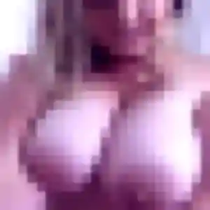 Charmante Yael, 27 ans à Lannion - la contacter