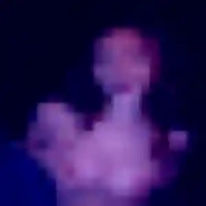 Laurence, 24 ans, connectée à Le Chesnay-Rocquencourt pour une rencontre coquine