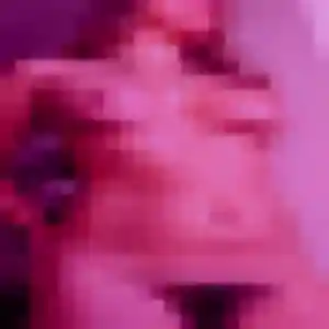 Colombine, 21 ans, en ligne à Le Mesnil-Saint-Denis pour une rencontre coquine