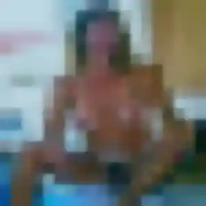 Lucienne, 28 ans, en ligne à Le Perray-en-Yvelines pour une rencontre coquine