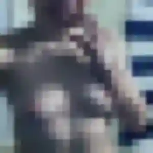Charmante Valentina, 34 ans à Le Plessis-Robinson - la contacter