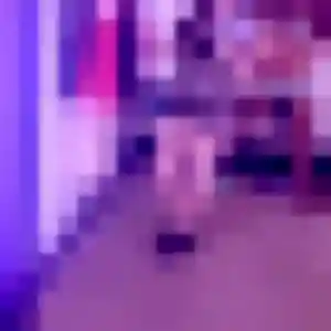 Photo de Noemie à Lesquin (31 ans) - plan cul sans inscription