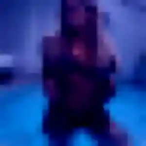 Jade, fille de 39 ans propose plan cul à Loches