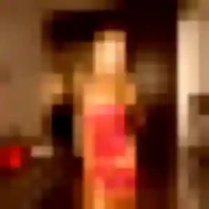 Contacte Kenza, 22 ans à Longvic en privé