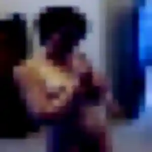 Isabelle (19 ans) à Mantes-la-Ville cherche une rencontre maintenant