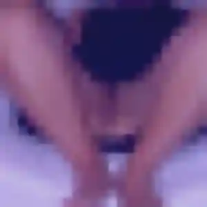 Lola, 27 ans, en ligne à Marles-les-Mines pour une rencontre coquine