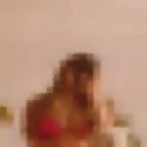 Hilary, 20 ans, cherche un plan cul à Mende