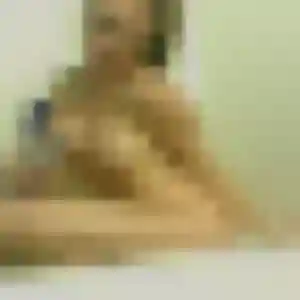 Belle Laura, 21 ans à Mont-Saint-Martin - la contacter