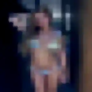 Sixtine, 28 ans, connectée à Montreuil-Juigné pour une rencontre coquine
