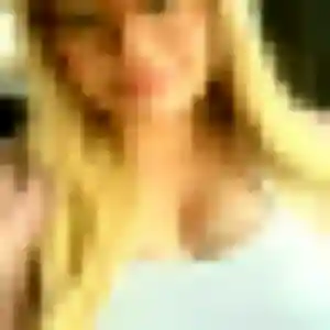 plan cul à Morteau : profil de Phoebe, 23 ans - sans engagement