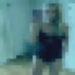 Vicky de Pérols, 19 ans - plan cul discret