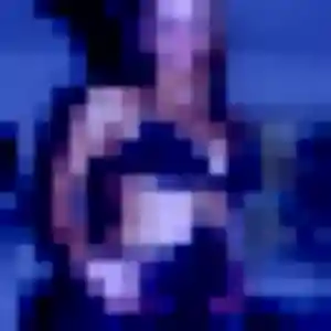 Elena, 39 ans, en ligne à Peyrolles-en-Provence pour une rencontre coquine