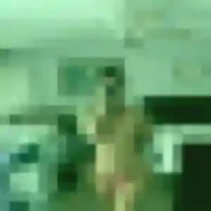 Vicky (24 ans) à Plescop propose une rencontre aujourd'hui