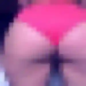 Photo de Samantha à Pointe-Noire (42 ans) - plan cul gratuit