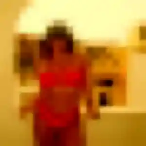 Profil de Salima à Pont-Saint-Martin (43 ans) - plan cul discret