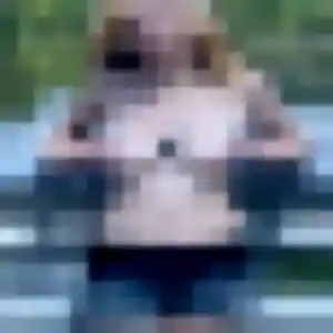Zoe (39 ans) à Pontarlier attend un plan cul aujourd'hui