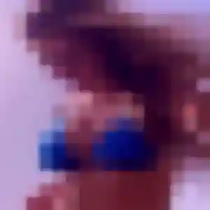 Daniela, 45 ans, en ligne à Port-Louis pour un plan cul