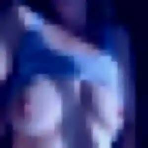 Yael, 31 ans, connectée à Provins pour un plan cul
